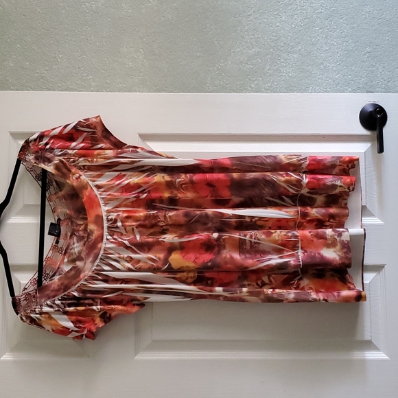 Simply Irresistible Tops - 🔴🔴 Red Dot Sale. 3 items for $15. ❤️❤️ Simply Irresistible Embroidered Top